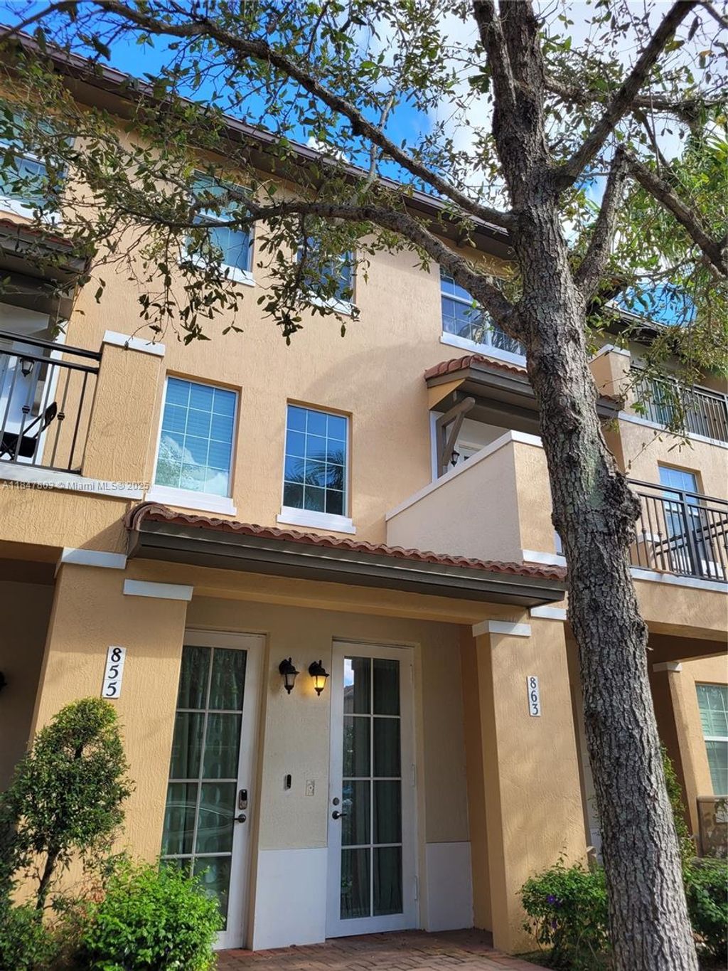 Photo of 863 SW 147th Ave #1906, Pembroke Pines, FL 33027 (MLS # A11847803)