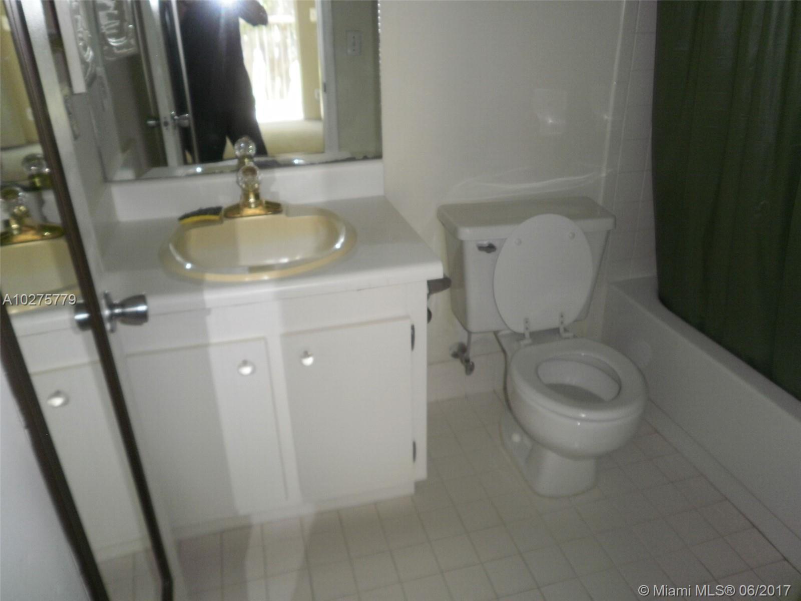 New Hampton At Century Vi - Residential Lease