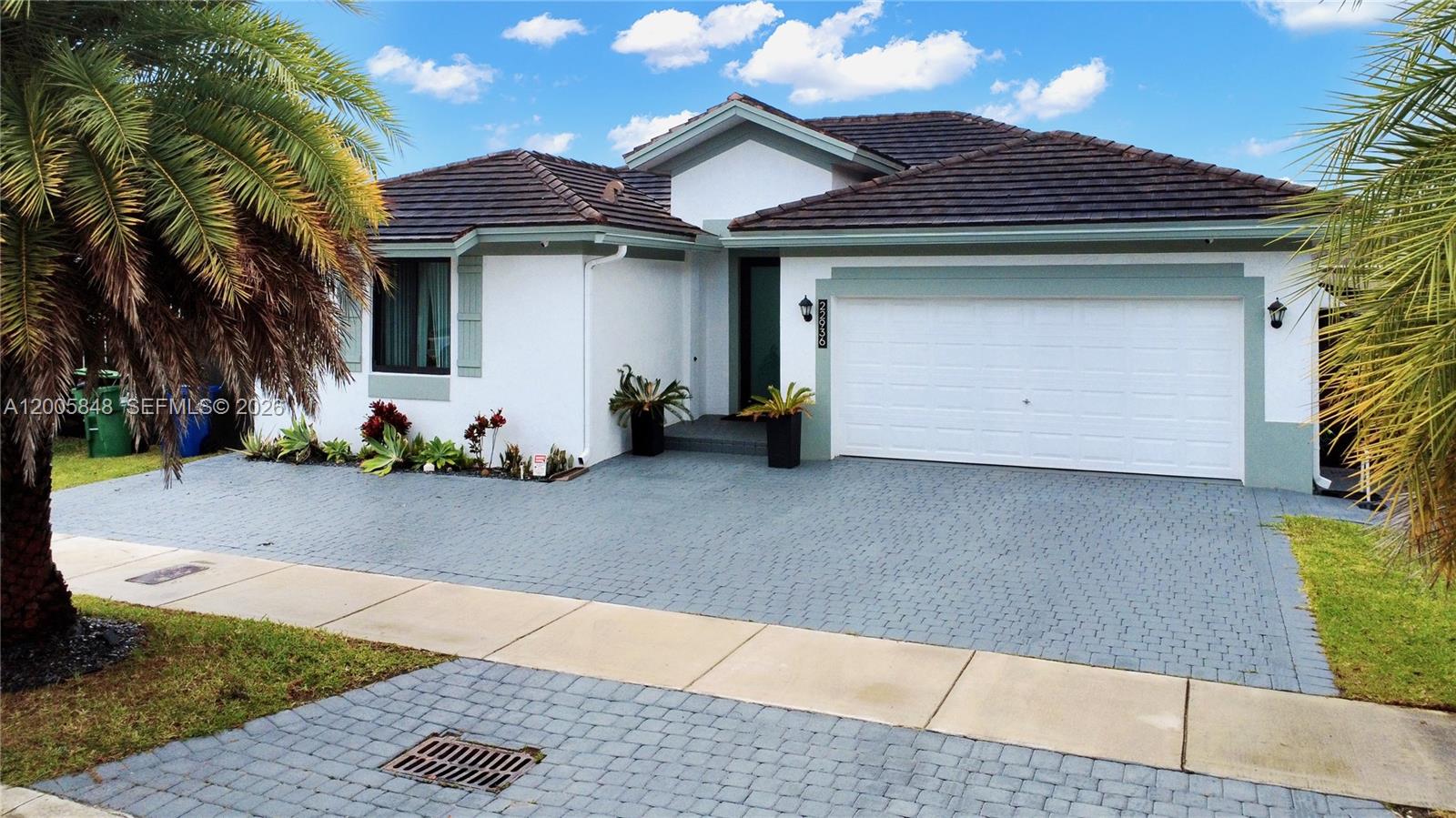 BAILES COMMONS FIRST ADDI - Residential