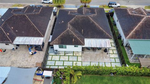 Tiny photo for 22936 SW 115th Ct, Miami, FL 33170 (MLS # A12005848)