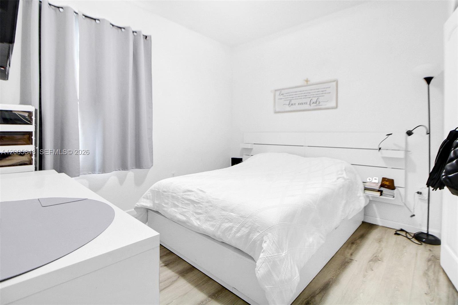 BAILES COMMONS FIRST ADDI - Residential