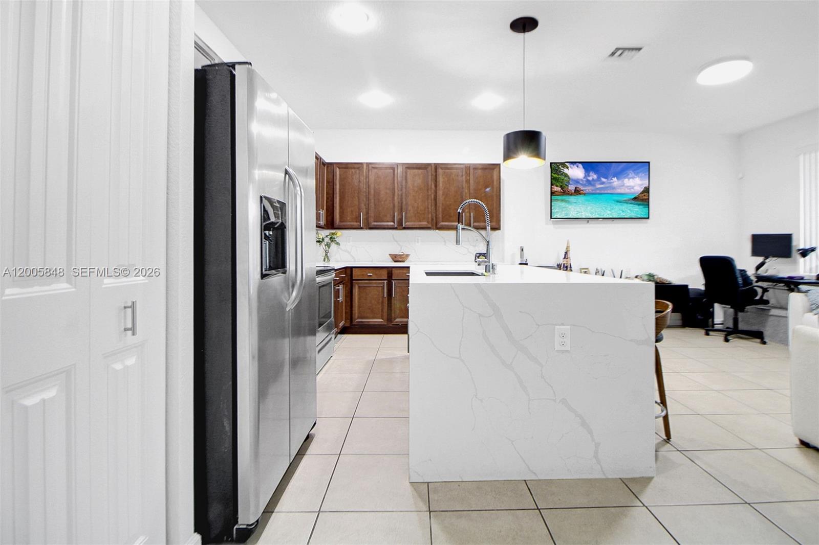 BAILES COMMONS FIRST ADDI - Residential