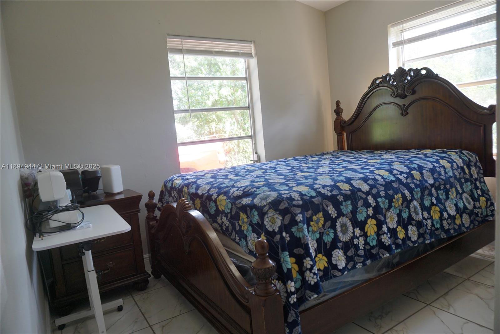 GOLDEN GLADES PARK 5TH AD - Residential