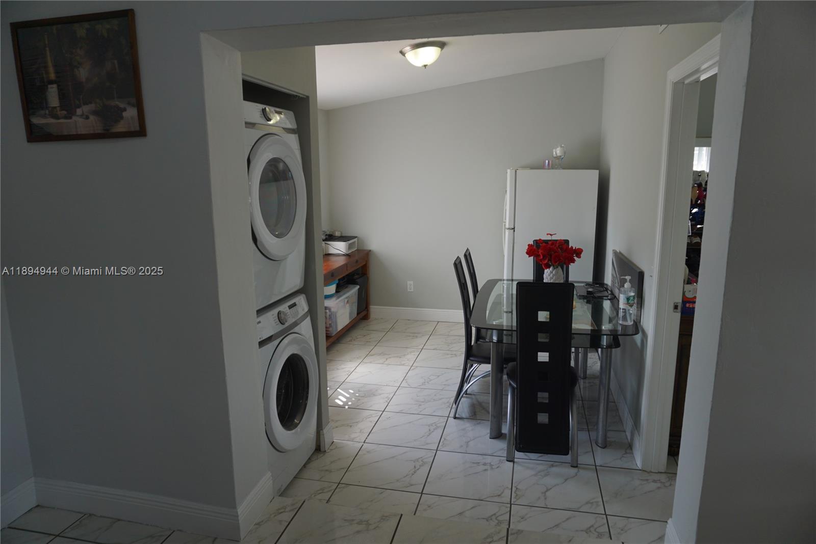 GOLDEN GLADES PARK 5TH AD - Residential