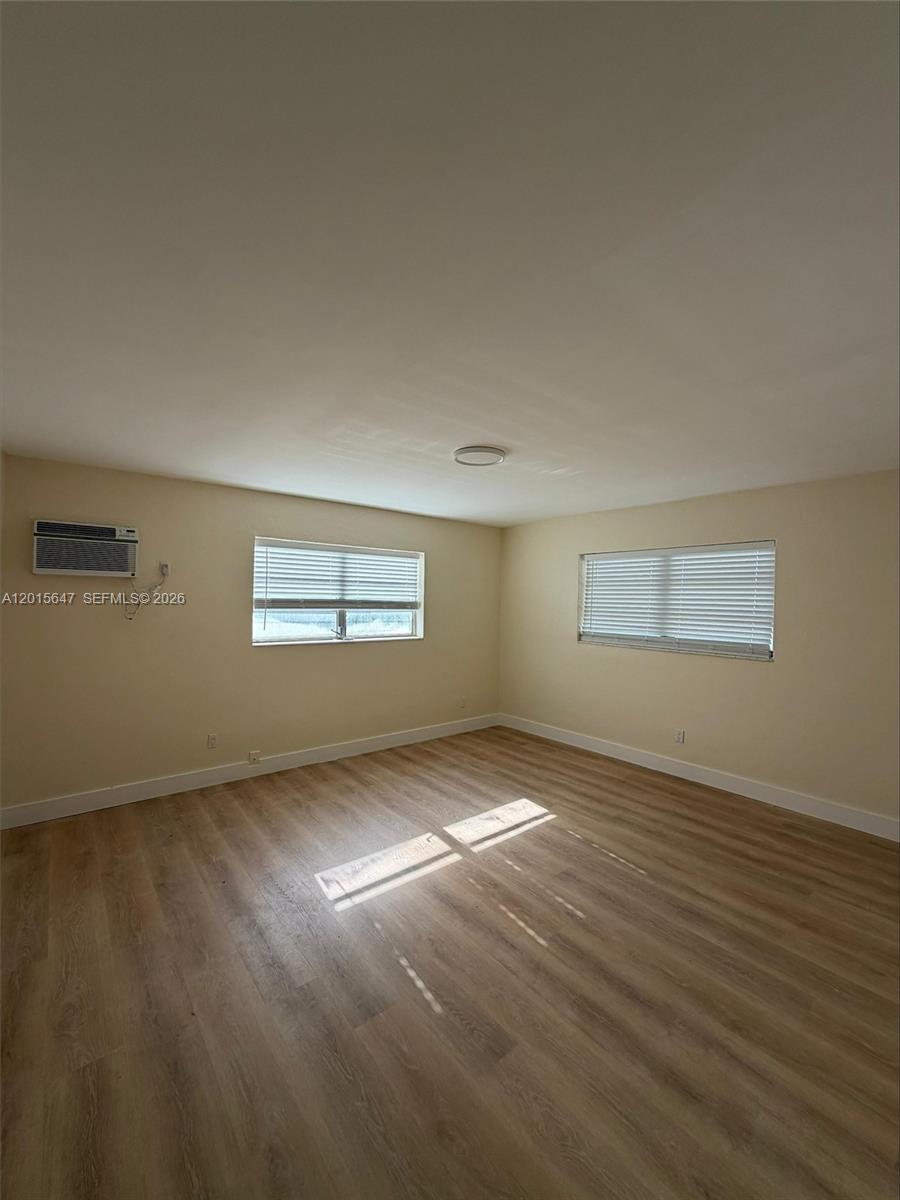 THIRD COMM SUB - Residential Lease