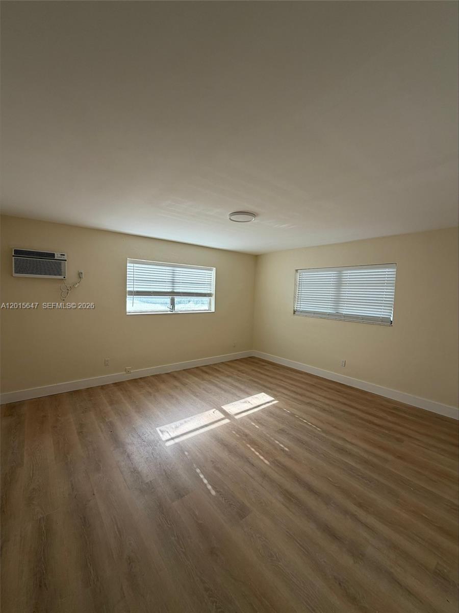 THIRD COMM SUB - Residential Lease