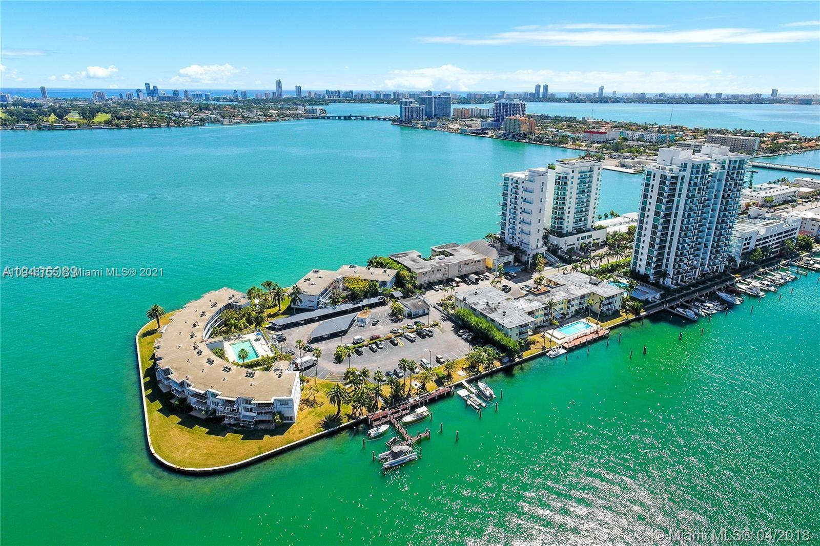 HARBOR ISLAND - Commercial Sale