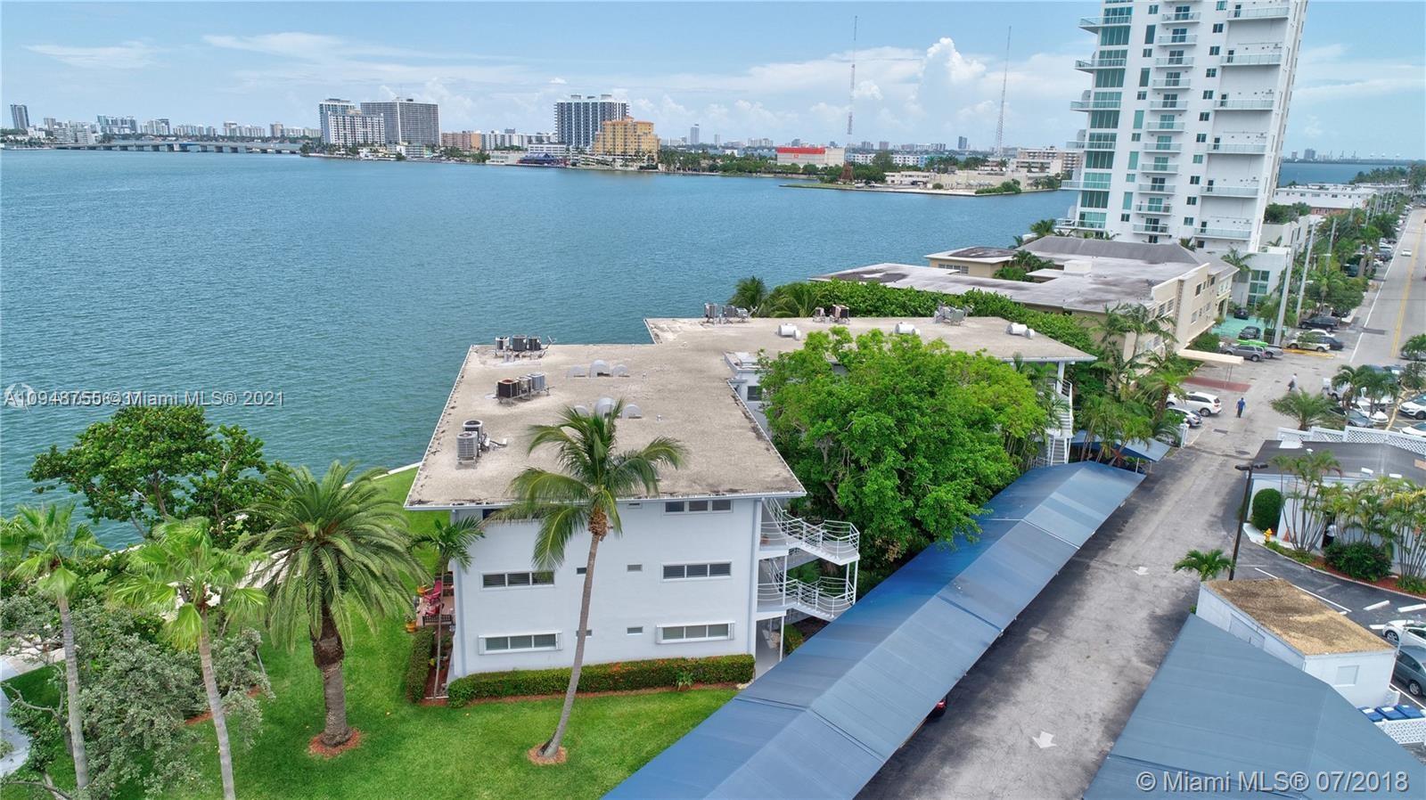 HARBOR ISLAND - Commercial Sale