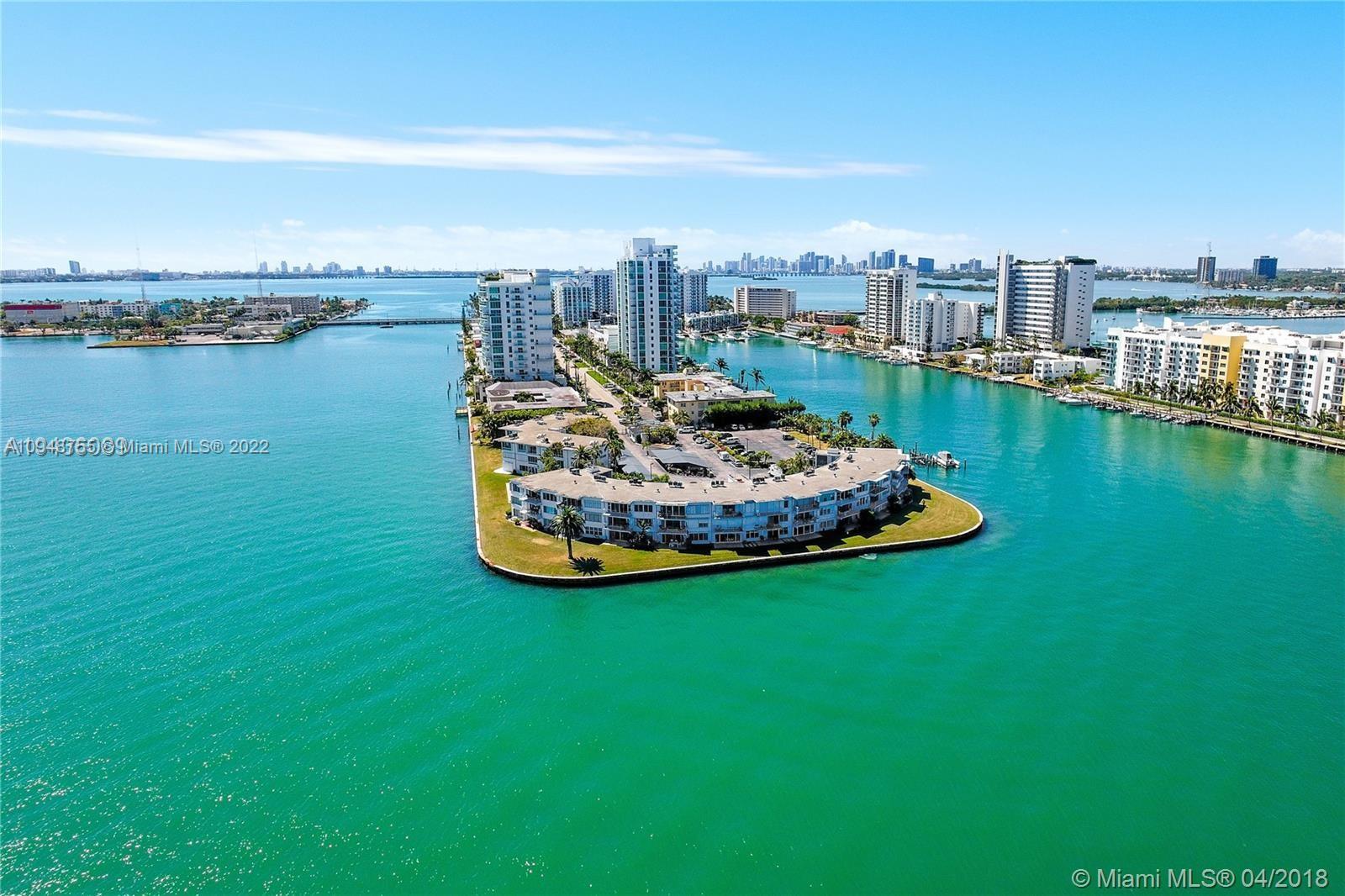 HARBOR ISLAND - Commercial Sale
