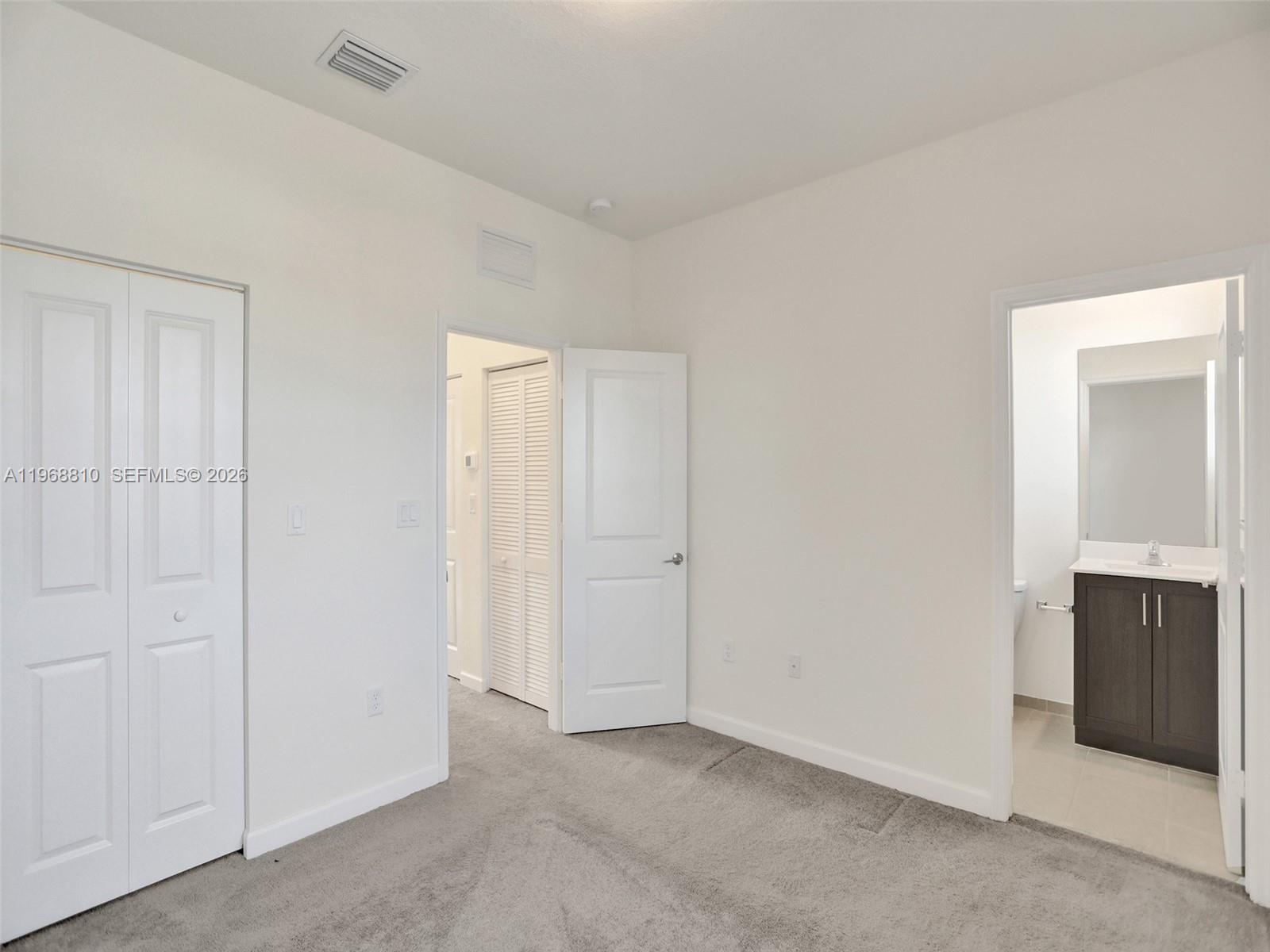 AQUABELLA NORTH - Residential