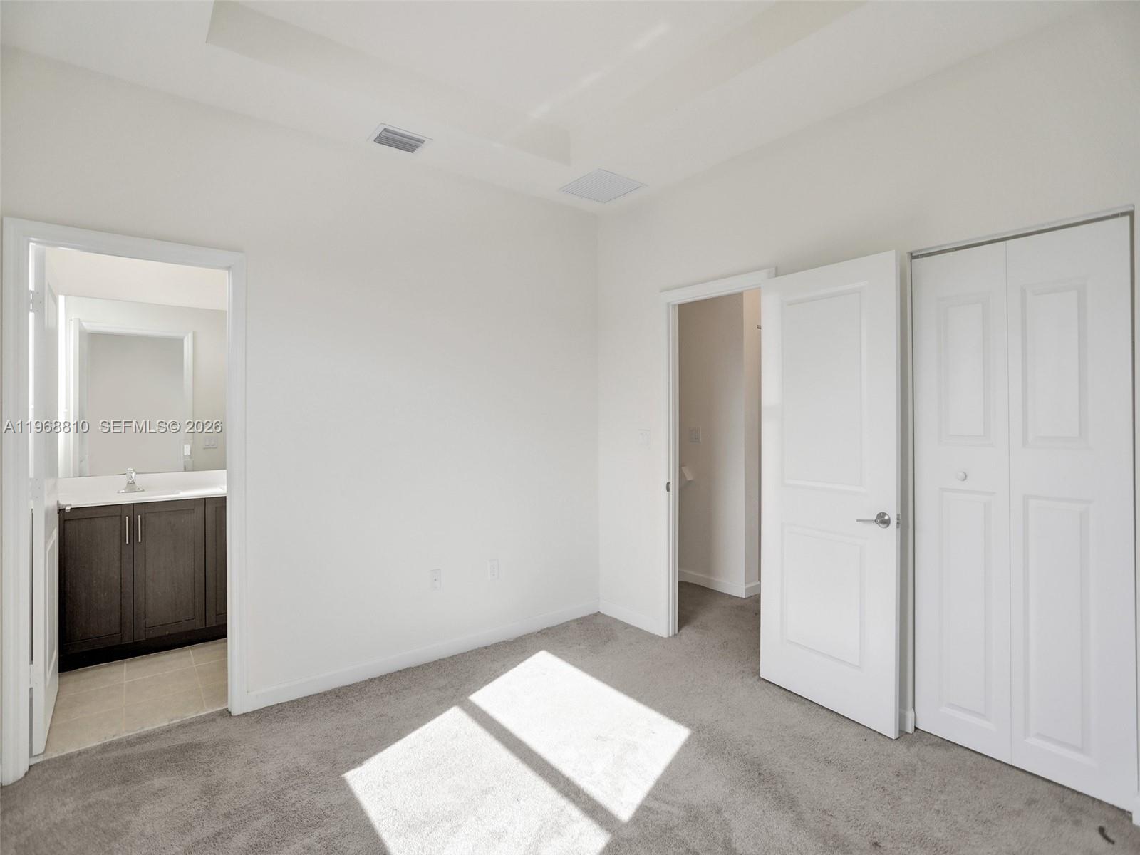 AQUABELLA NORTH - Residential