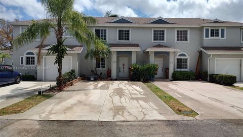 4714 SW 13th Ct 4714 Deerfield Beach FL 33442