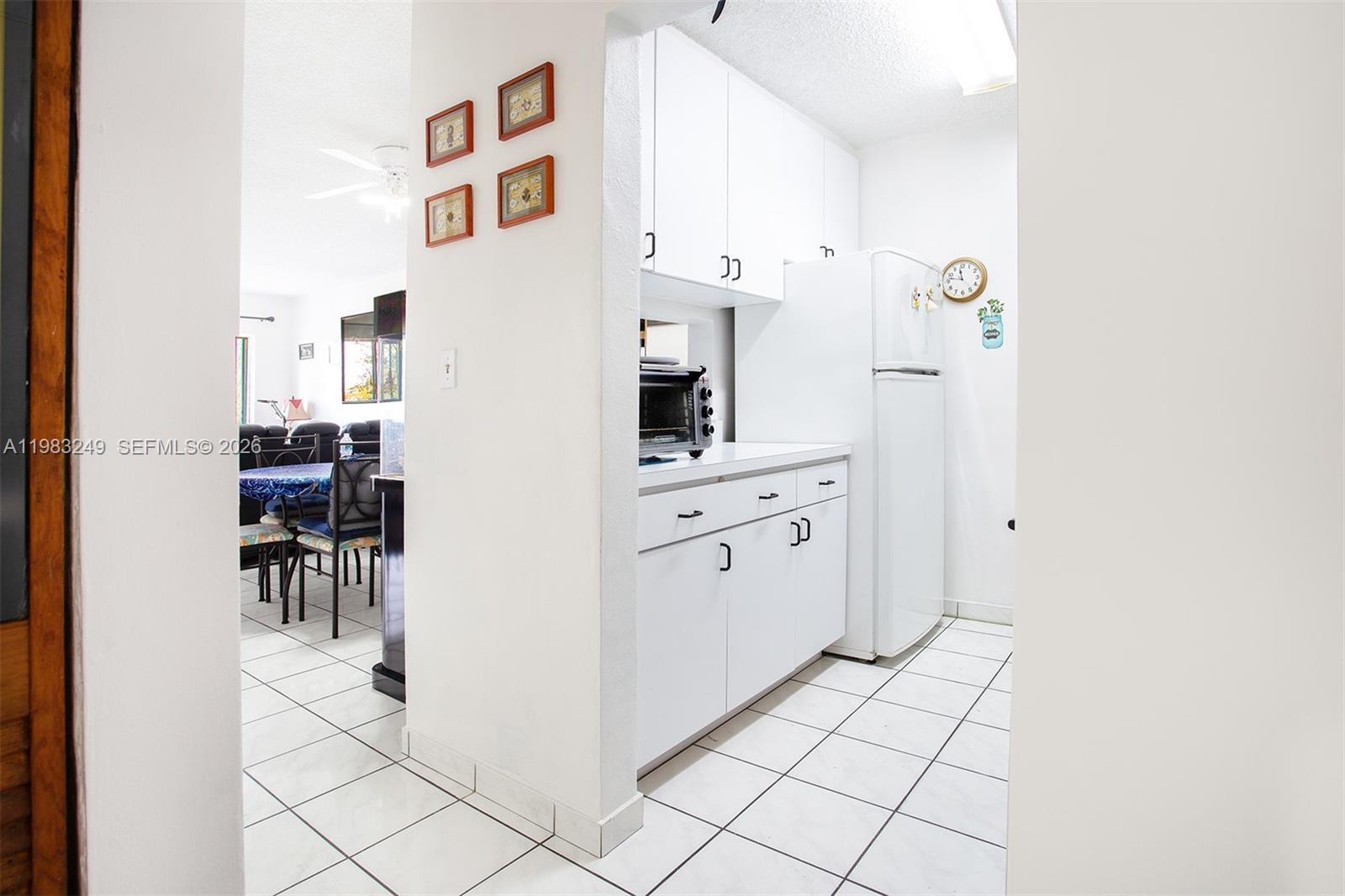 VILLA DEL SOL CONDO - Residential