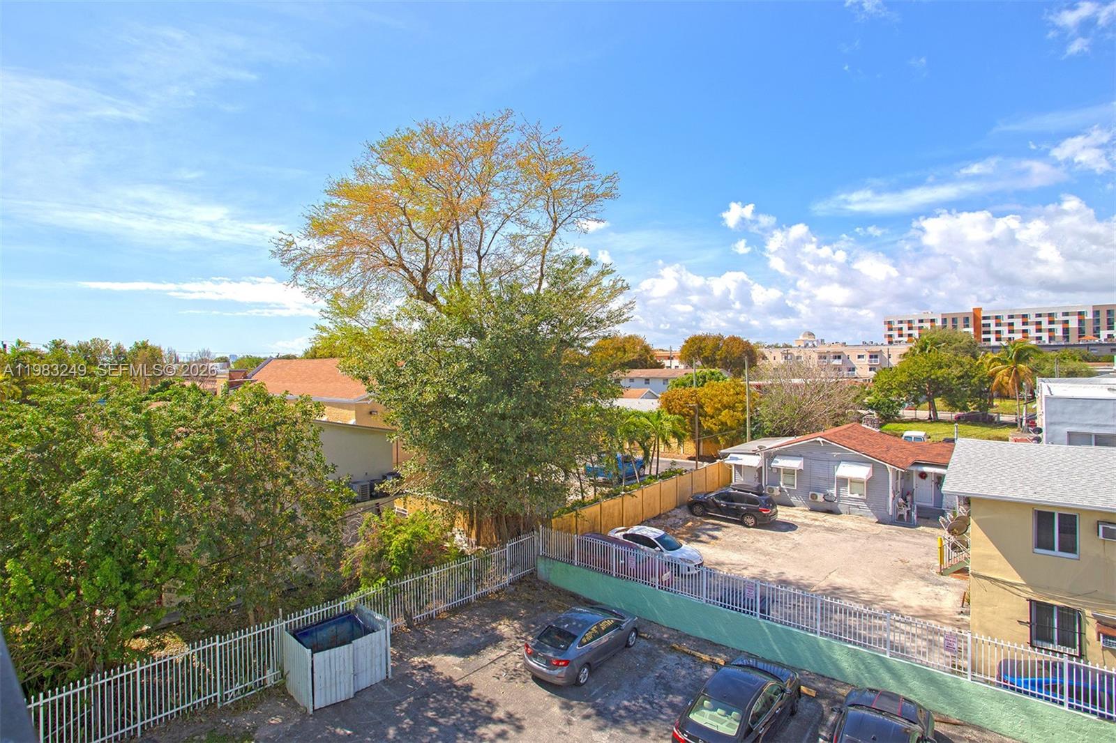 VILLA DEL SOL CONDO - Residential