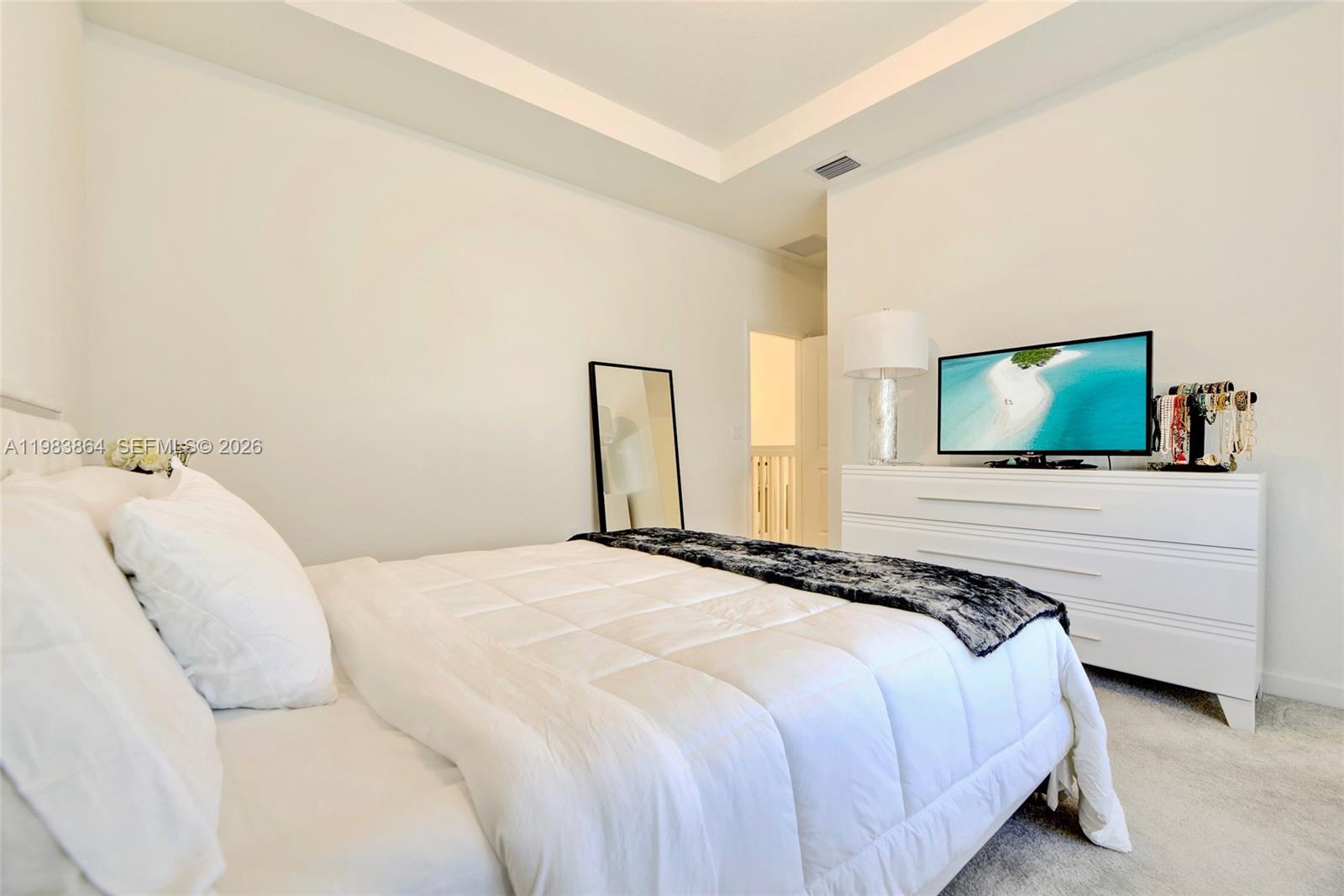 WINDSOR SQUARE - Residential