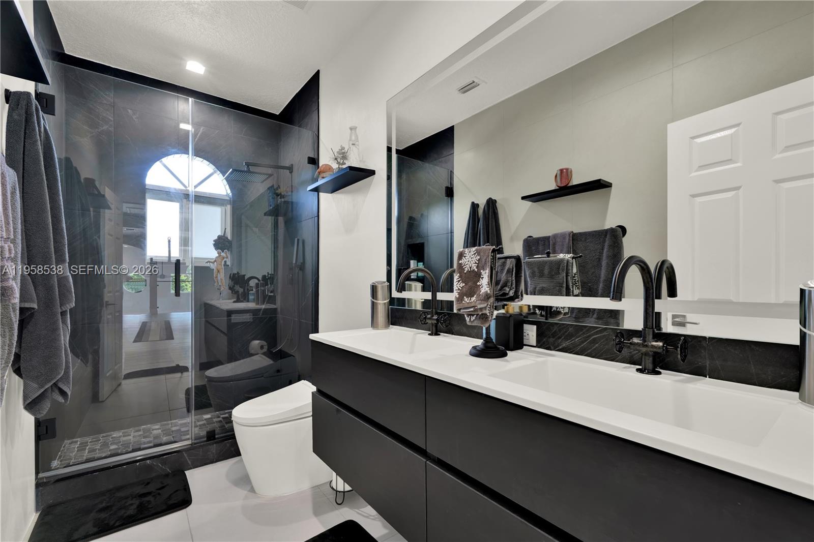 ESTATES OF HIDDEN ACRES - Residential