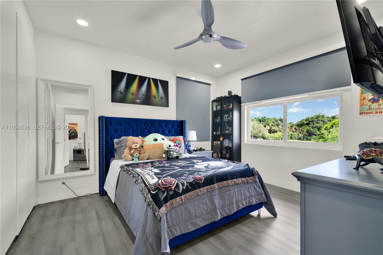 ESTATES OF HIDDEN ACRES - Residential