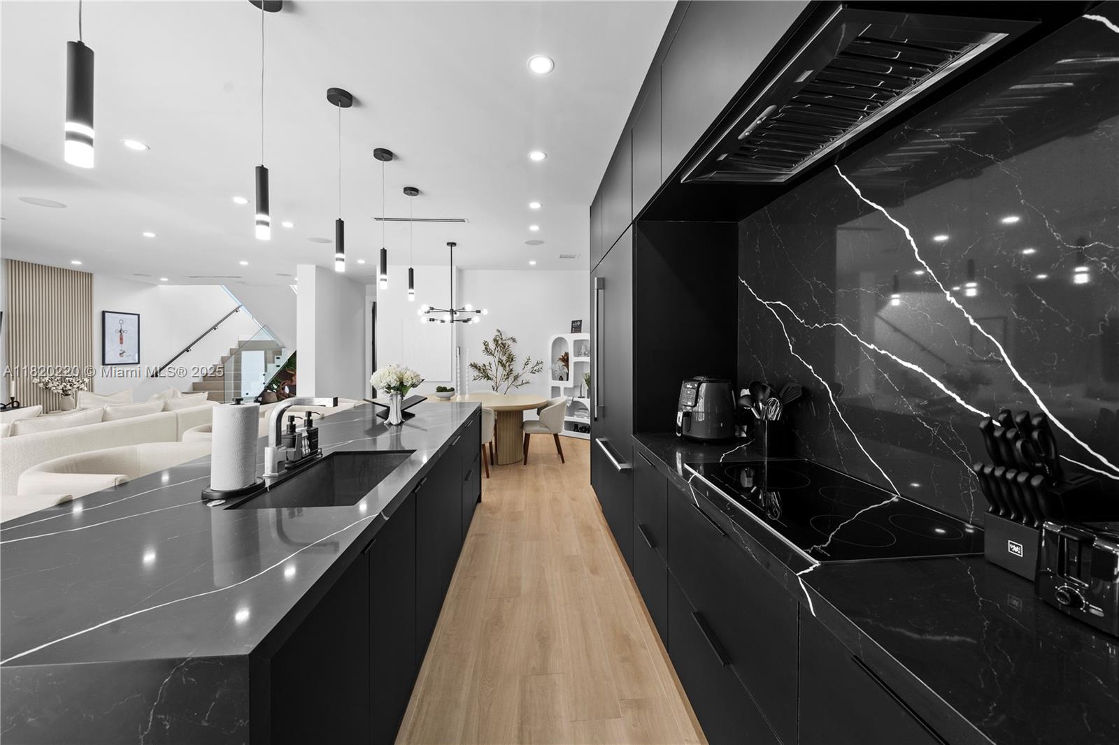 BAY VISTA PARK AMD PL - Residential Lease