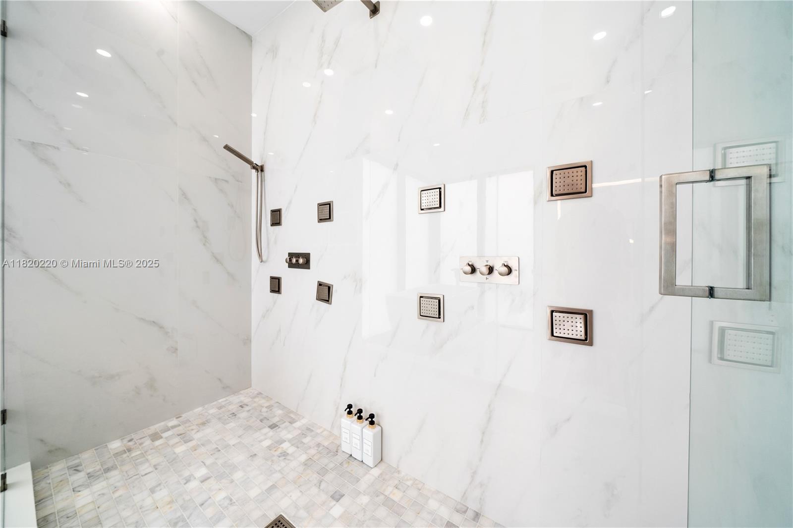 BAY VISTA PARK AMD PL - Residential Lease