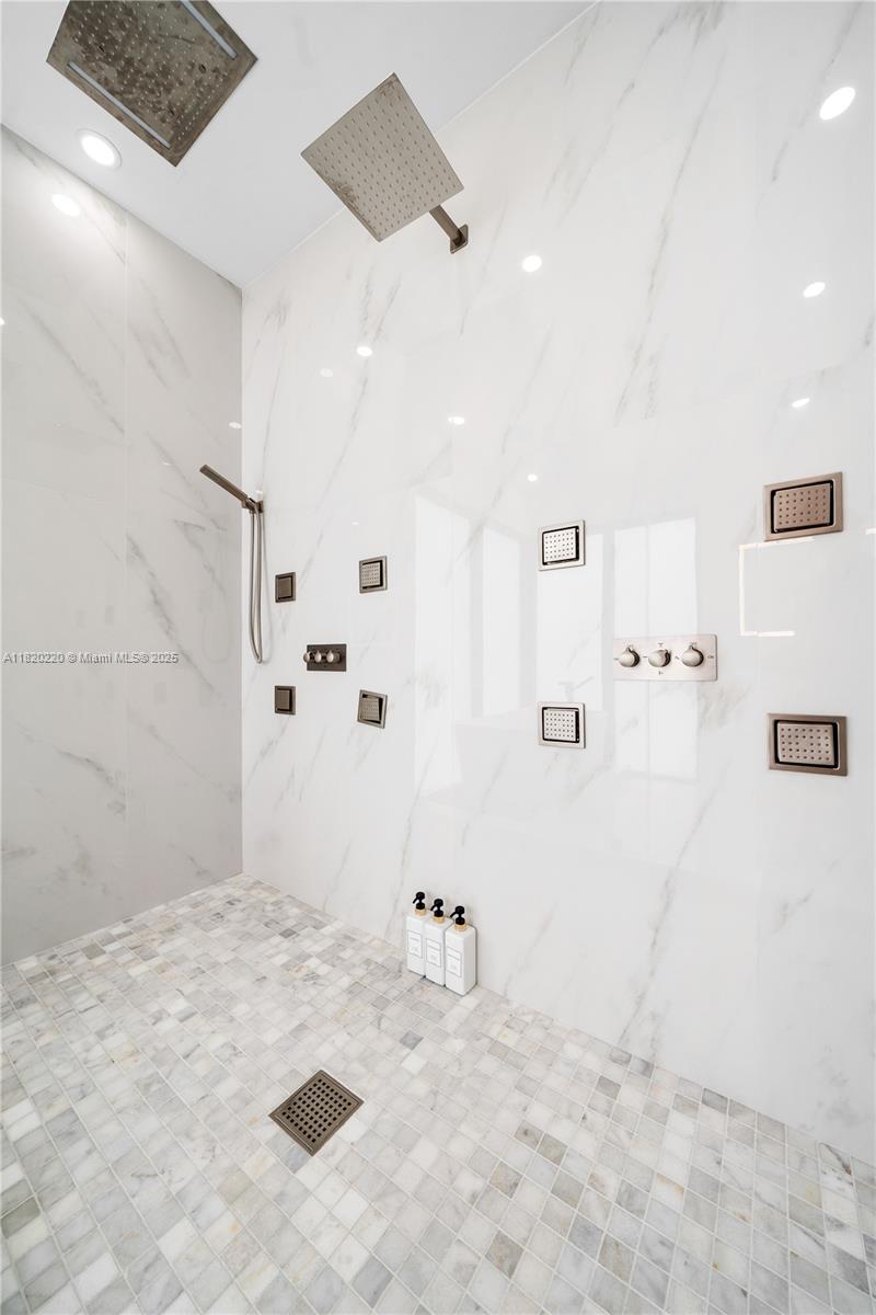 BAY VISTA PARK AMD PL - Residential Lease