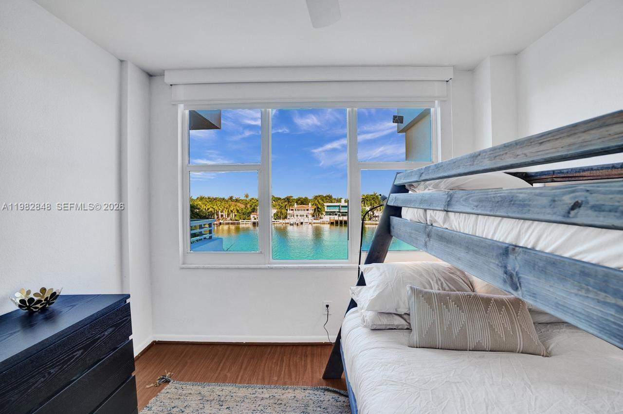 5600 CONDO - Residential Lease