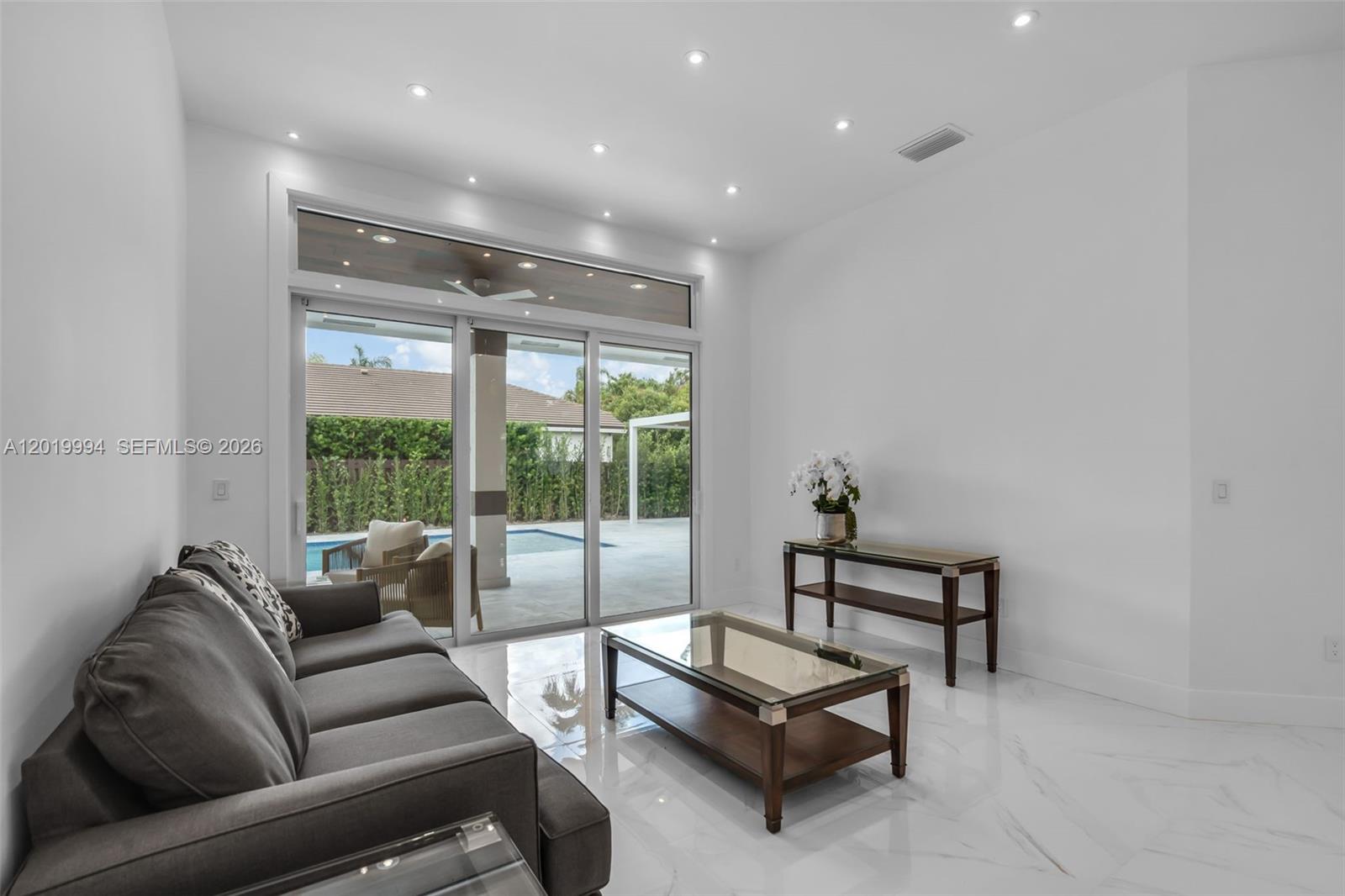 POINCIANA GARDENS - Residential