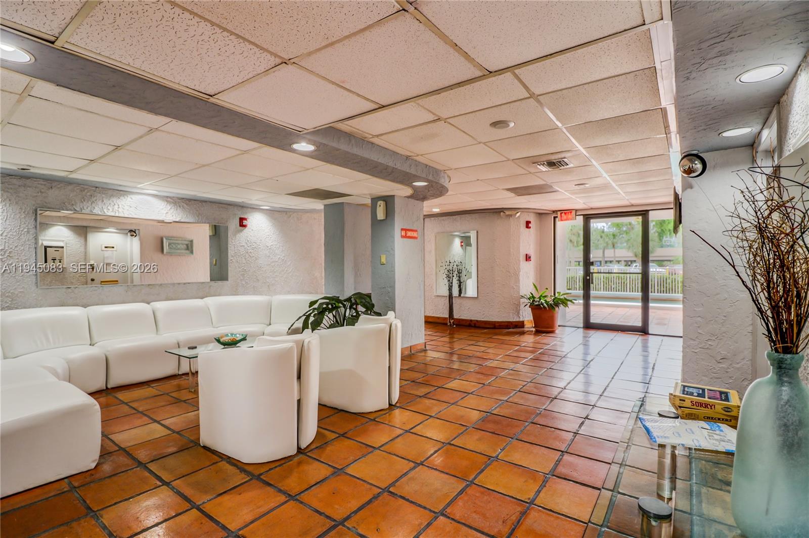 CRICKET CLUBHOUSE CONDO - Residential Lease