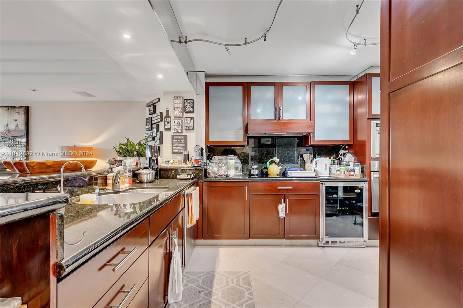 GROVE ISLE CONDO - Residential