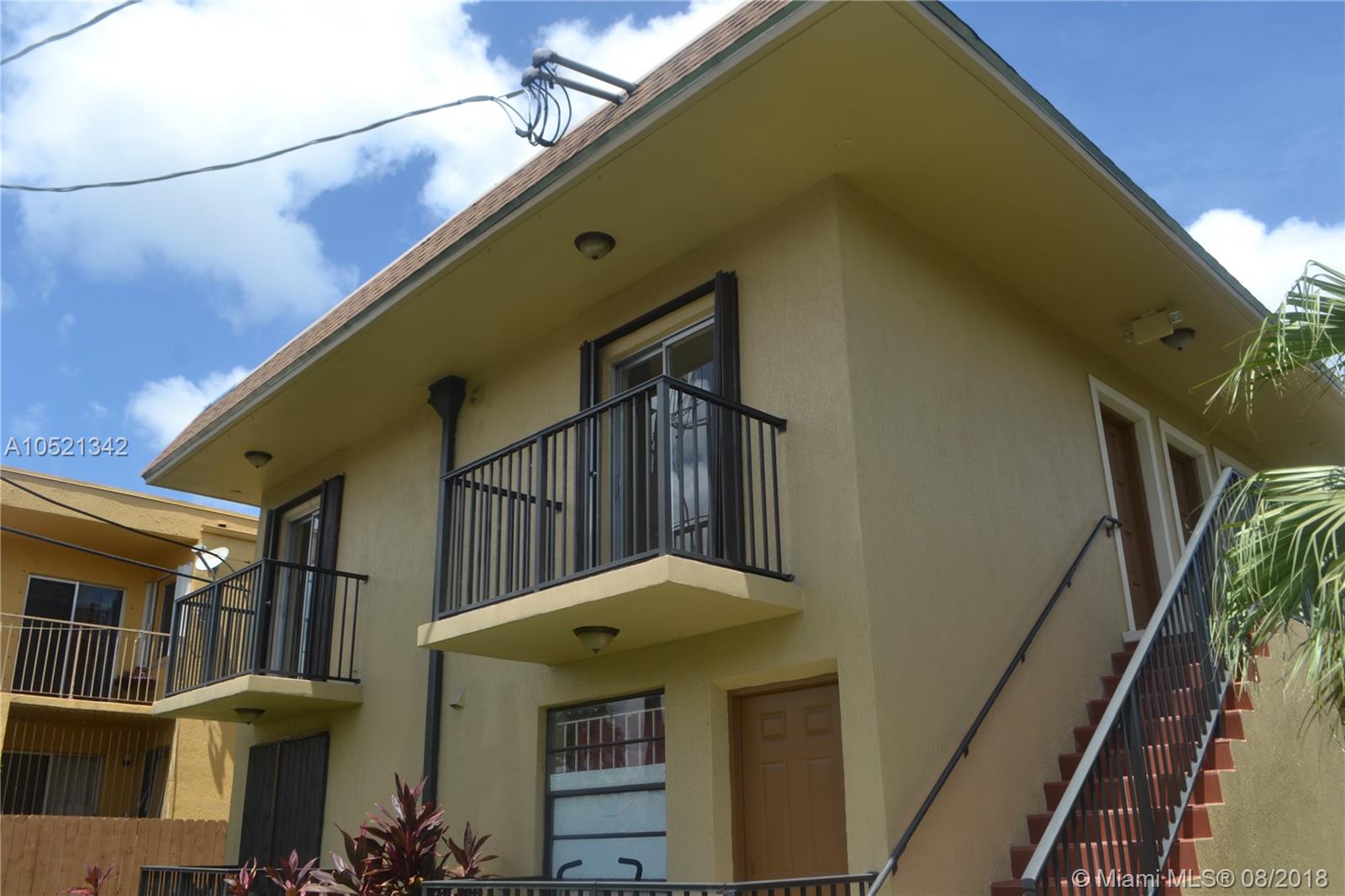 LAWRENCE ESTATE LAND CO - Residential Lease