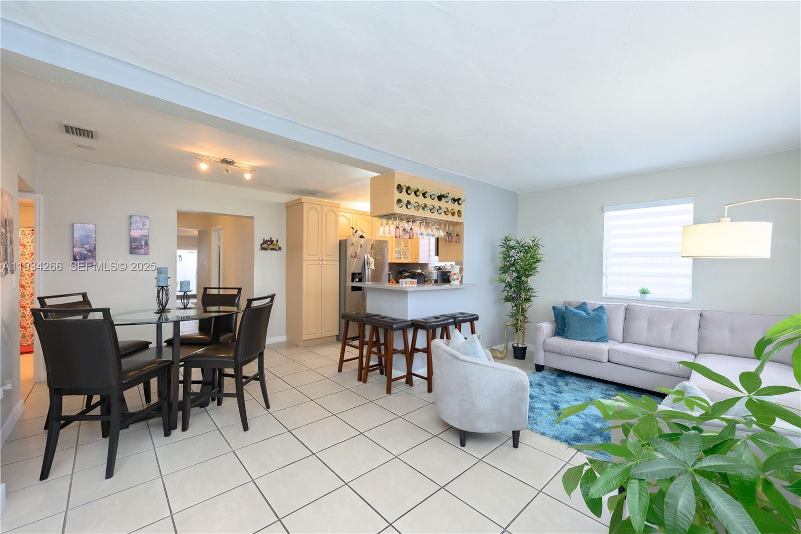 FLAGLER LAWN - Residential