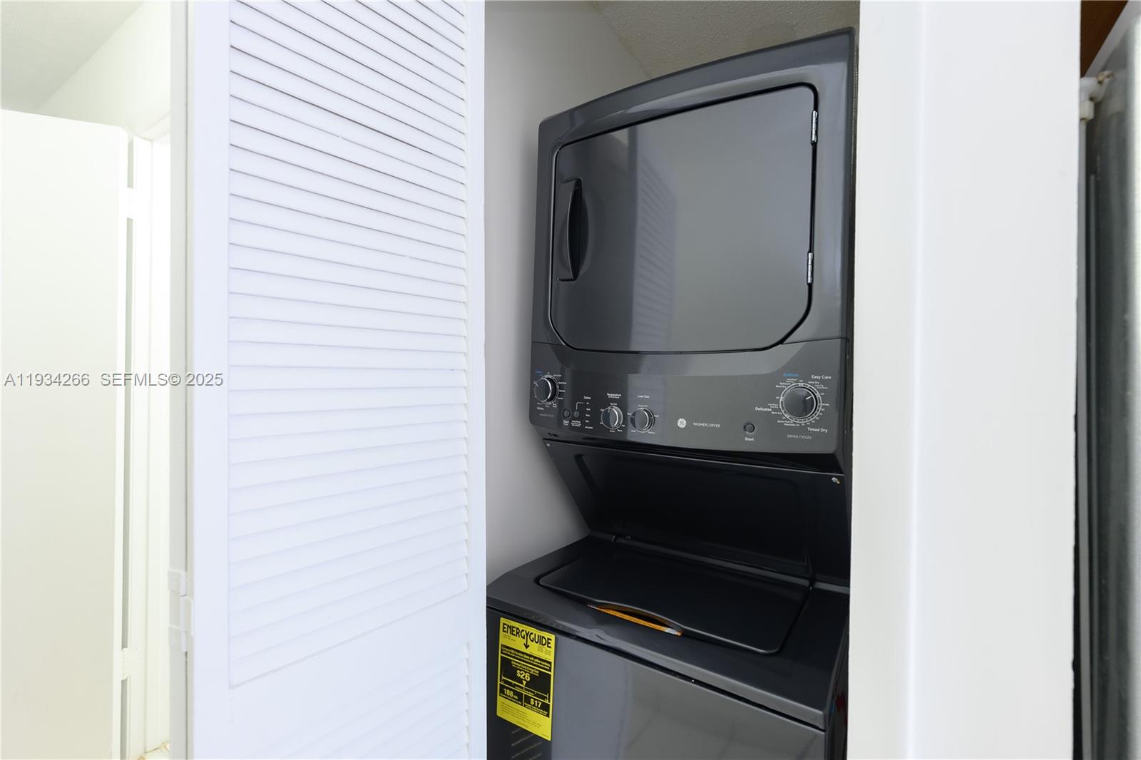 FLAGLER LAWN - Residential