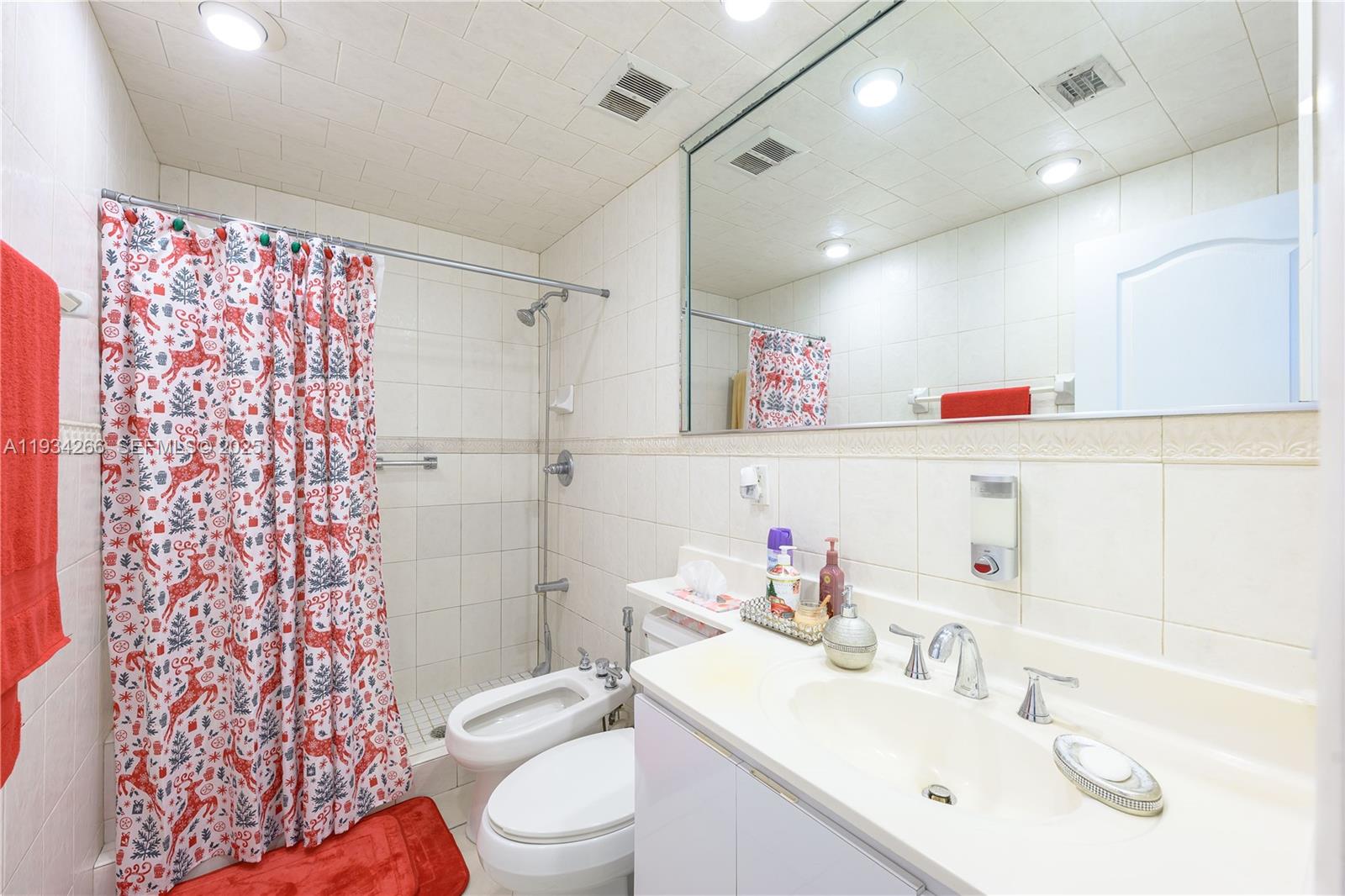 FLAGLER LAWN - Residential