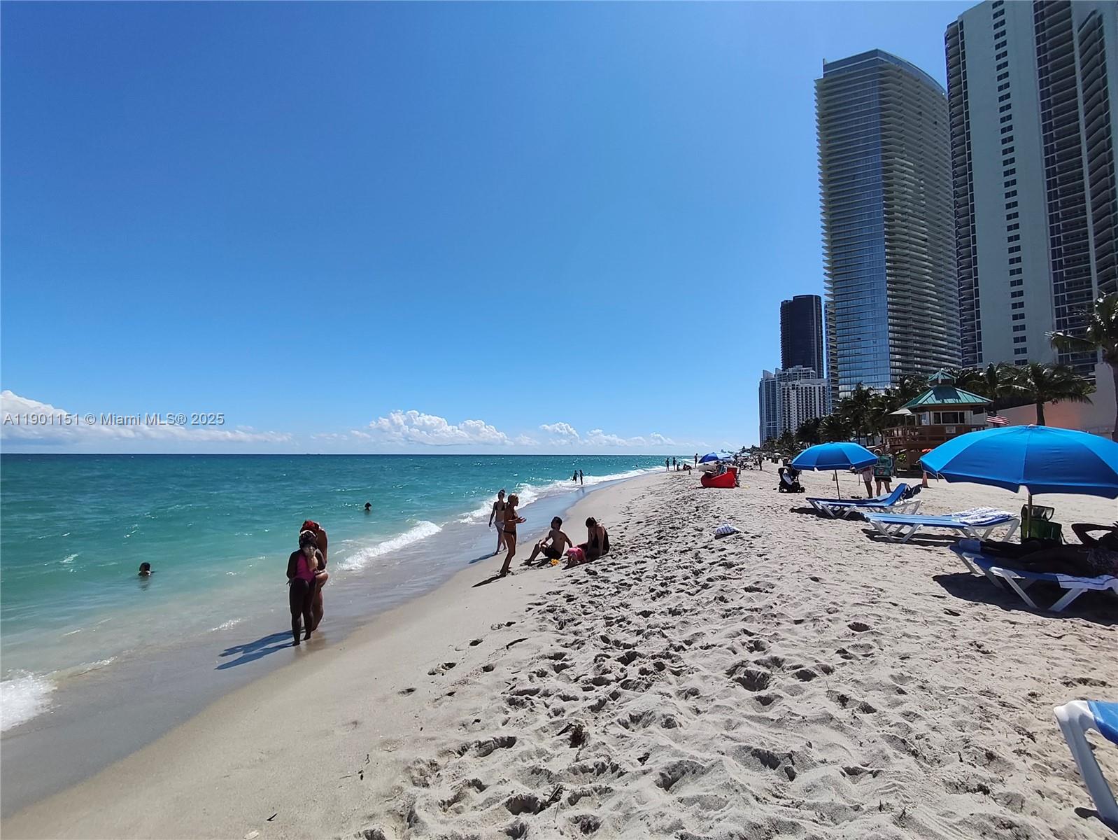 THE AVENTURA BEACH CLUB C - Residential Lease