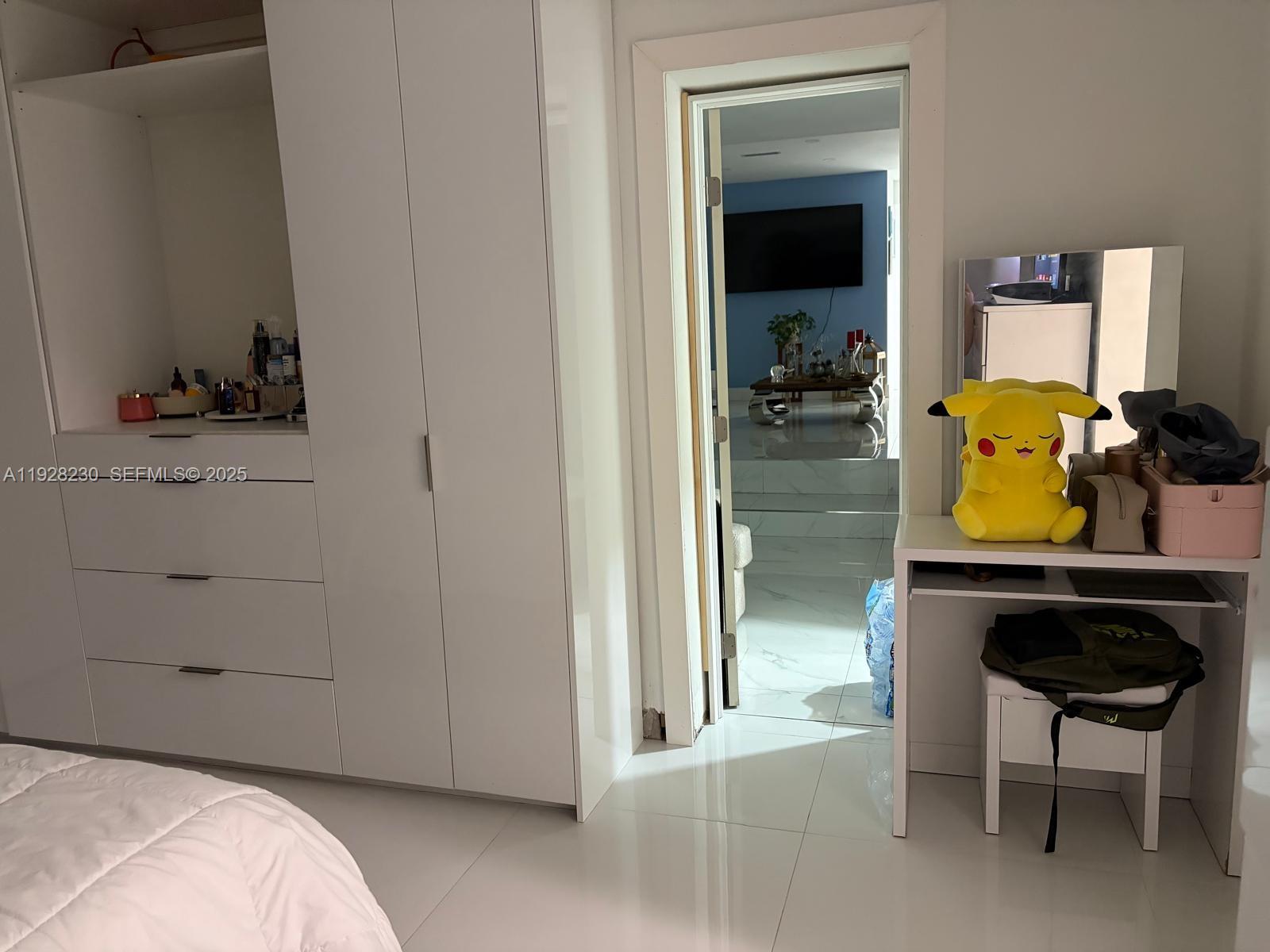 INGLESIDE PARK 1ST ADDN - Residential