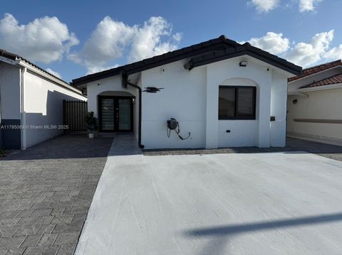 2837 W 75th St Hialeah FL 33018