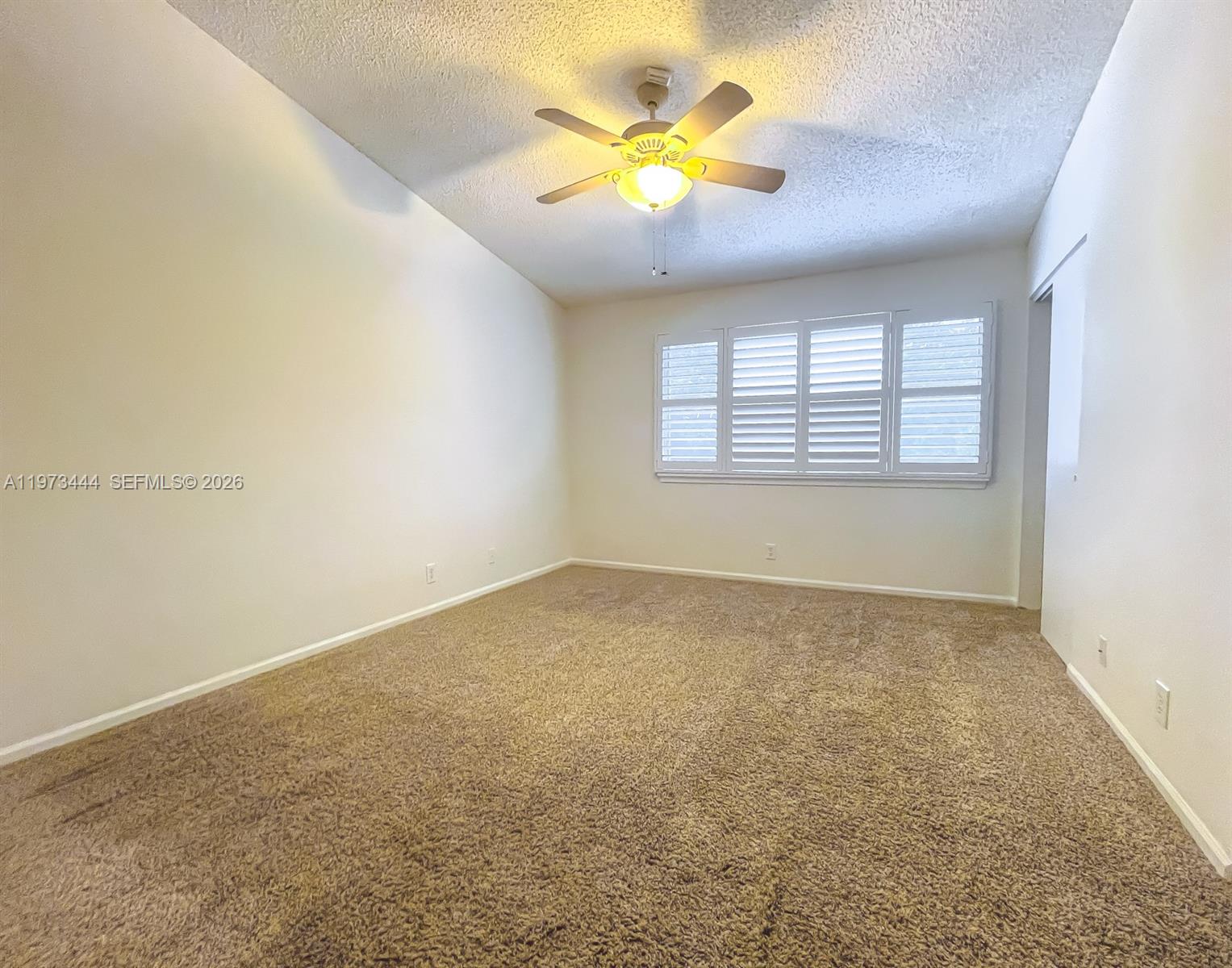 BANYAN OAKRIDGE COMMERCIA - Residential