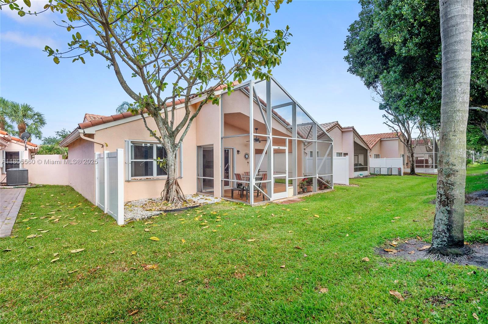 CASCADE LAKES - Residential Lease