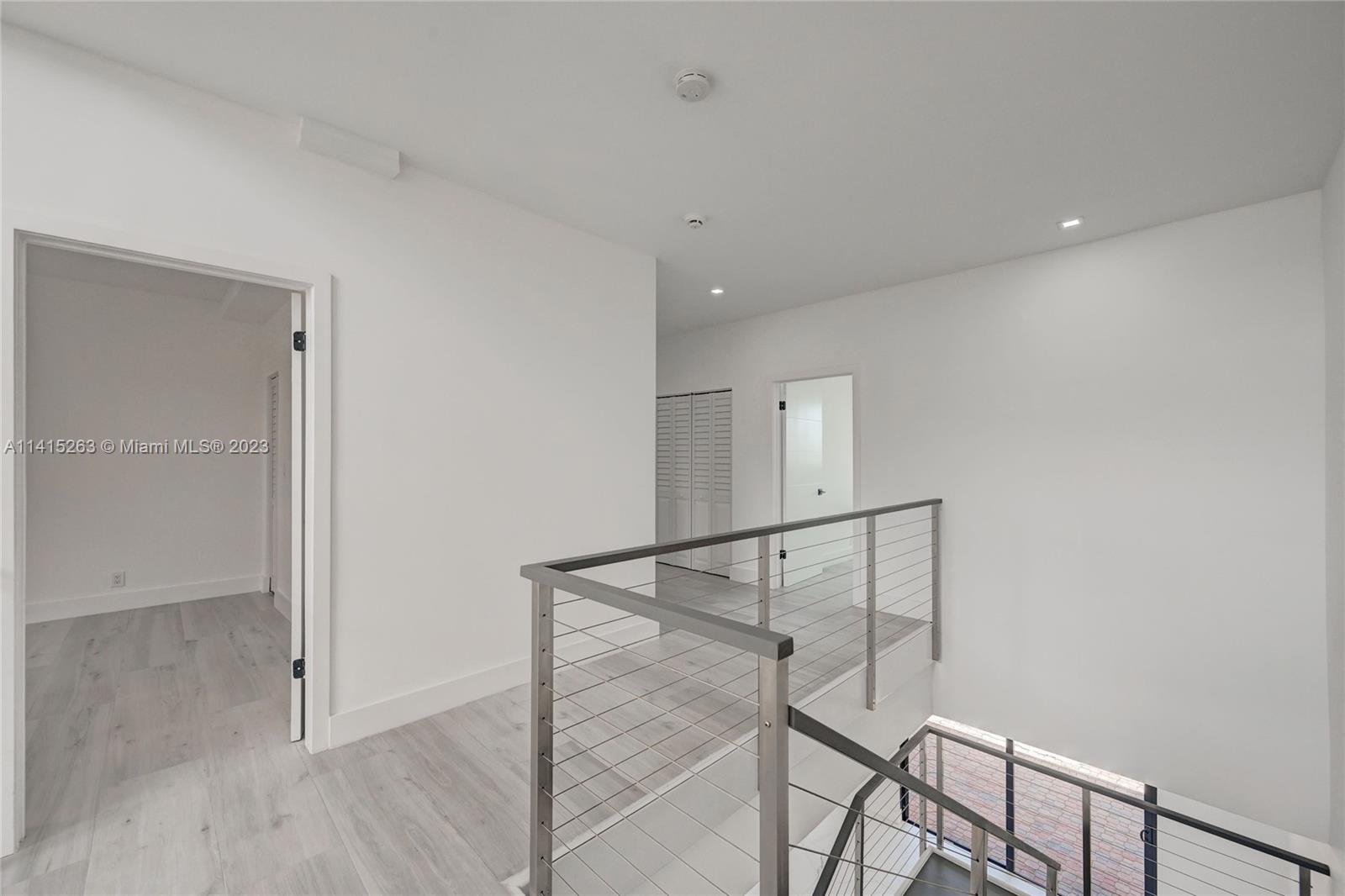 CORAL RIDGE - Residential