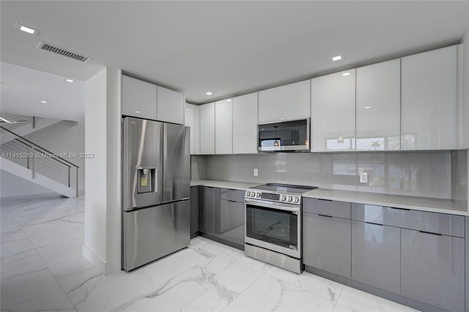 CORAL RIDGE - Residential