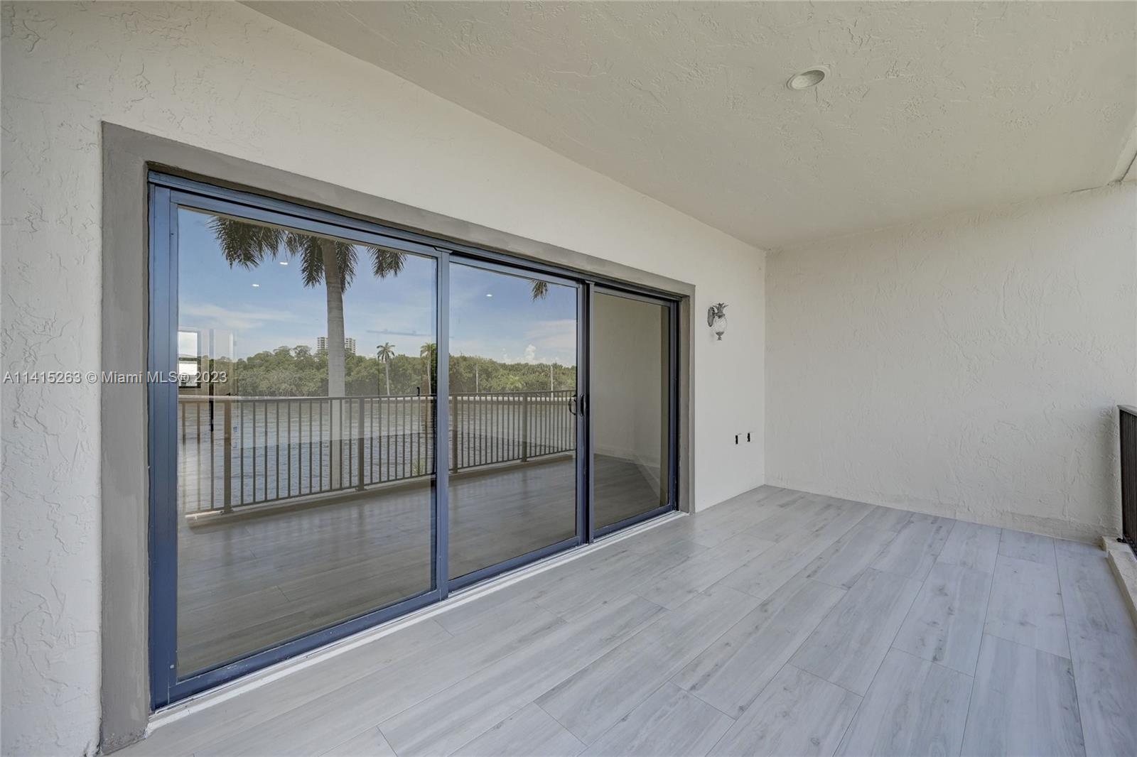 CORAL RIDGE - Residential