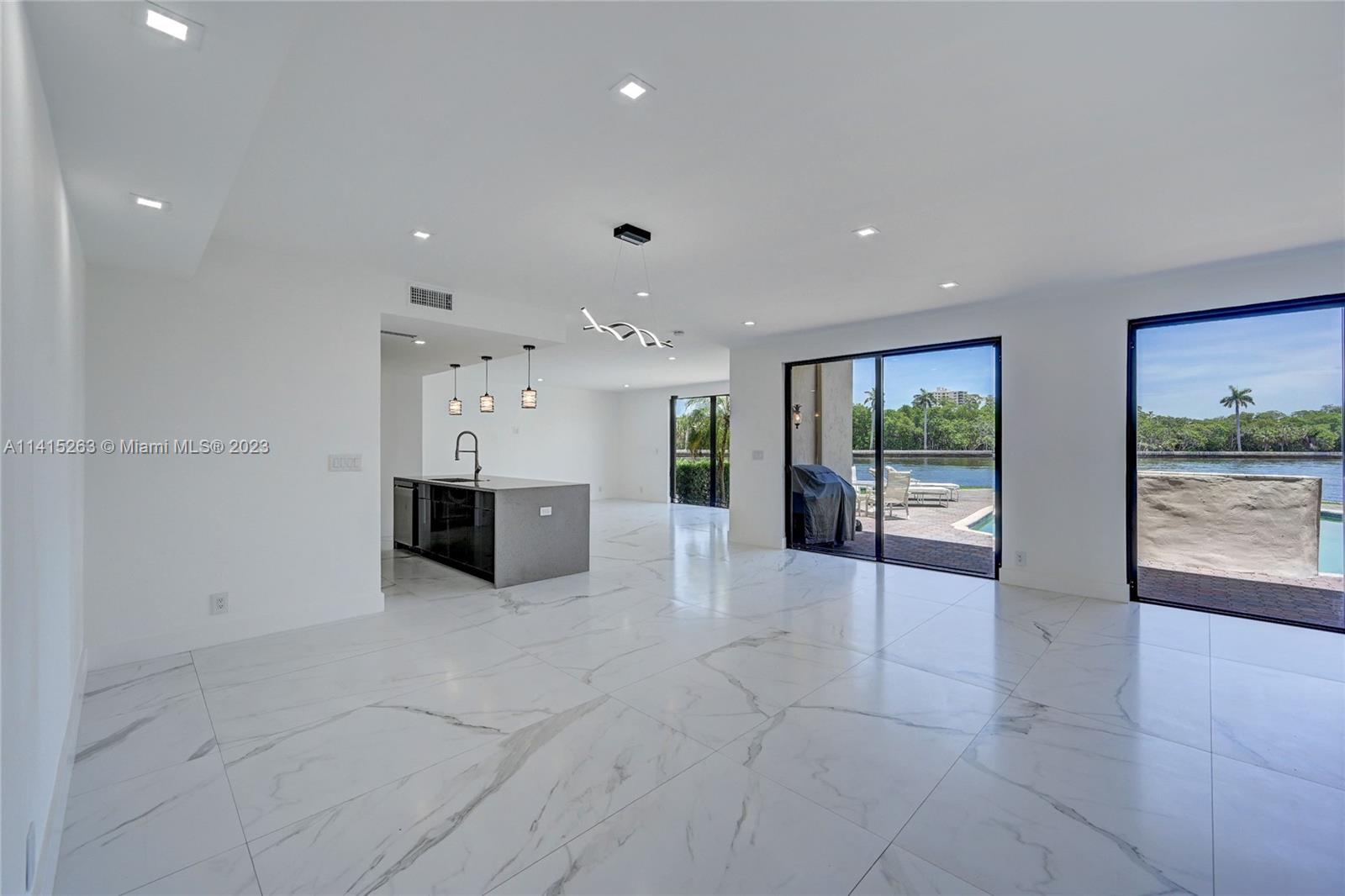 CORAL RIDGE - Residential