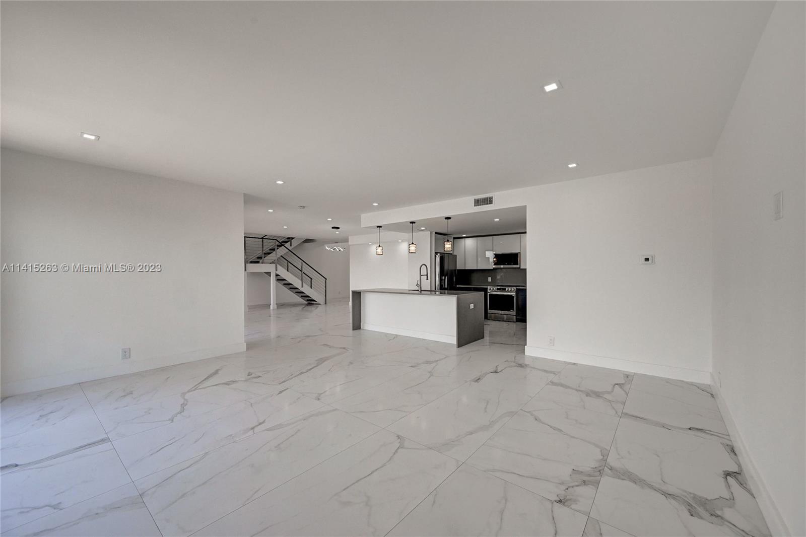 CORAL RIDGE - Residential
