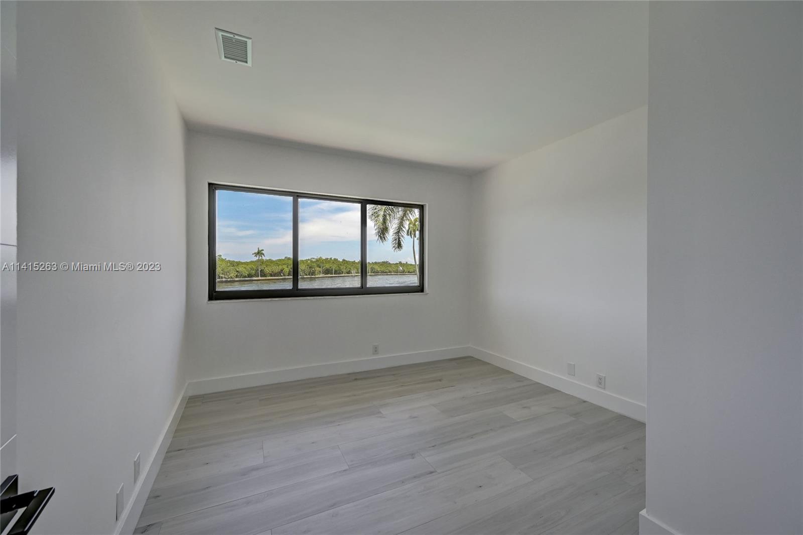 CORAL RIDGE - Residential