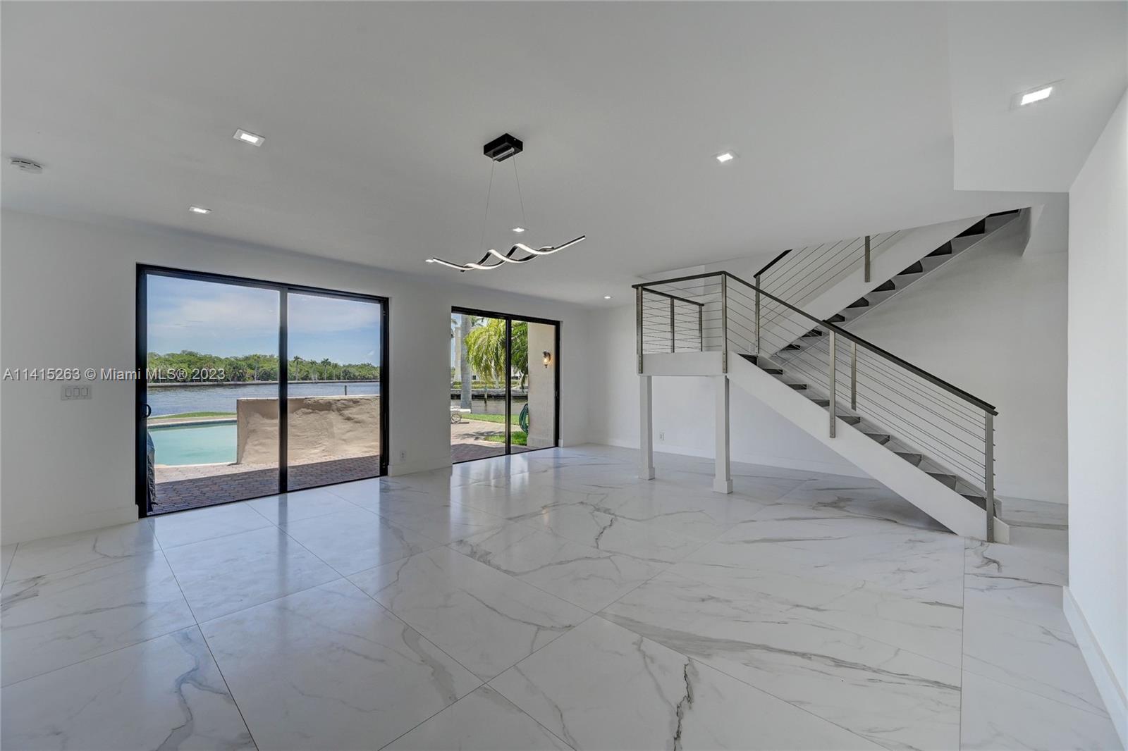 CORAL RIDGE - Residential