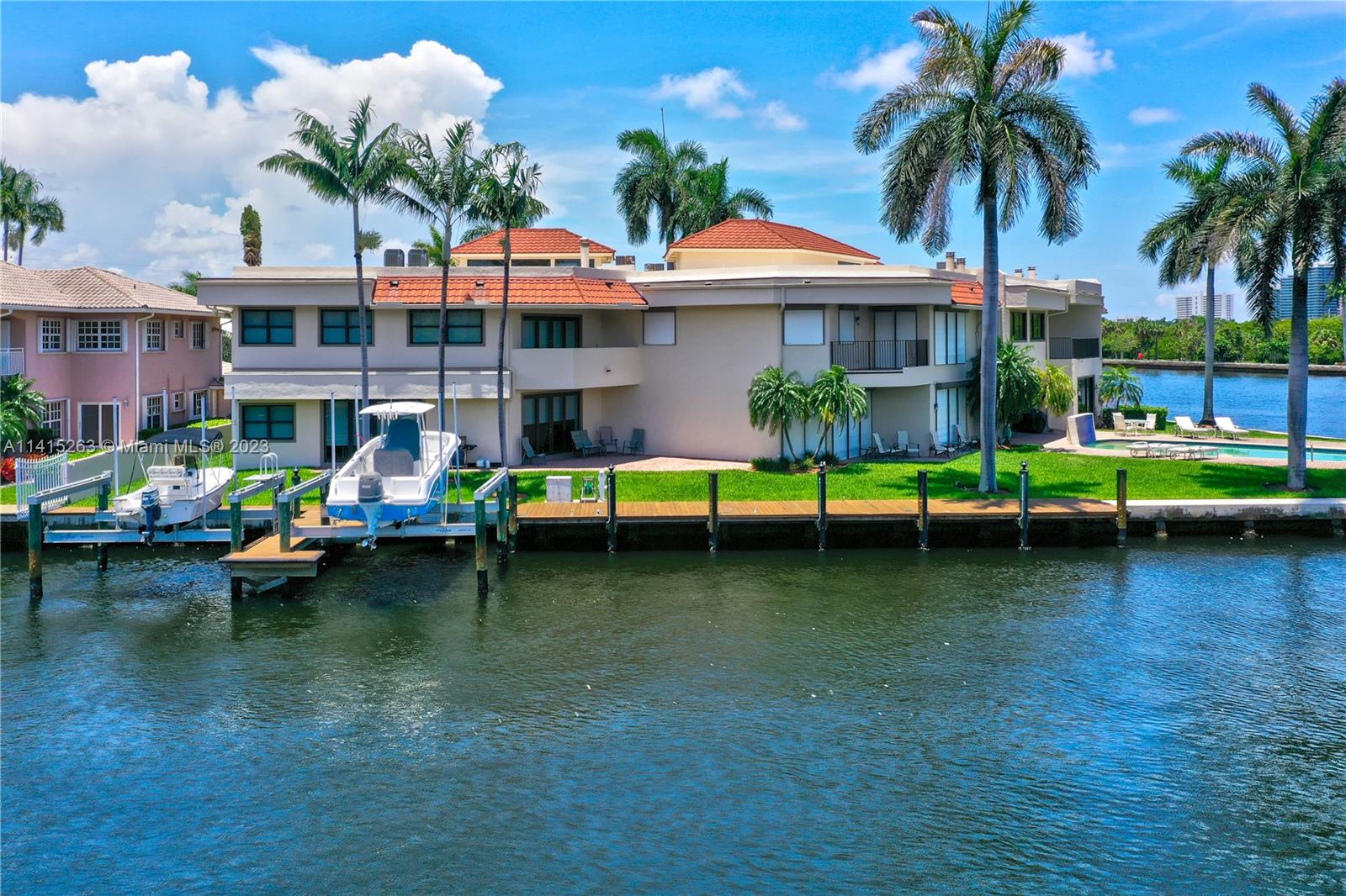 CORAL RIDGE - Residential