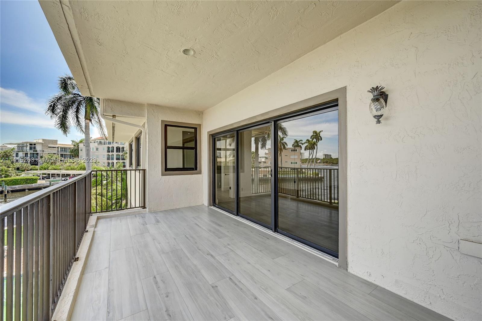 CORAL RIDGE - Residential