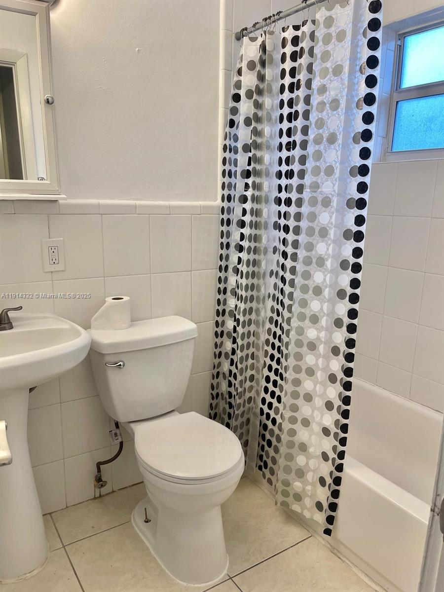 DORSEY PARK SECOND ADD - Residential Lease