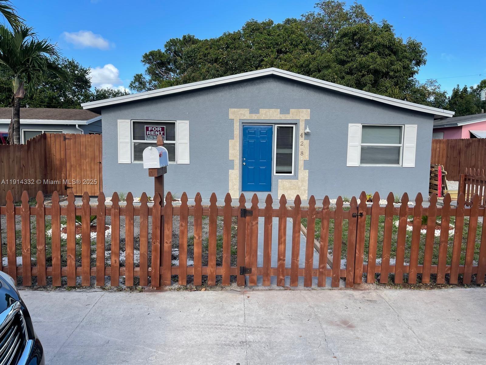 DORSEY PARK SECOND ADD - Residential Lease