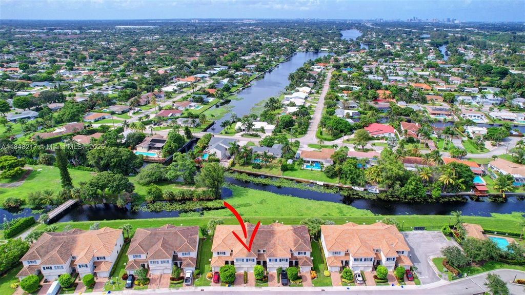 Photo of 1119 Vermilion Dr #1119, Lake Worth, FL 33461 (MLS # A11848217)
