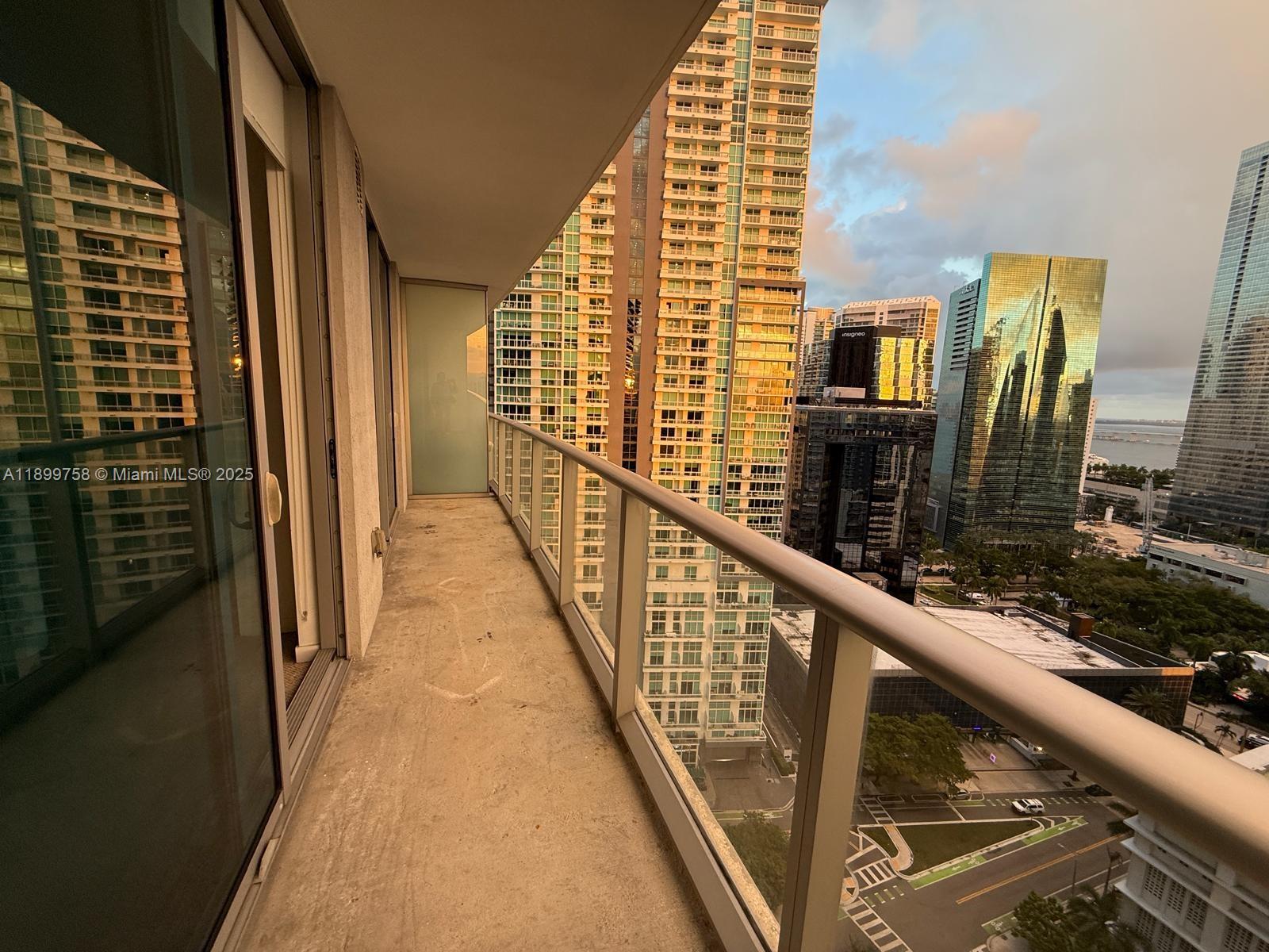 1100 MILLECENTO RESIDENCE - Residential Lease